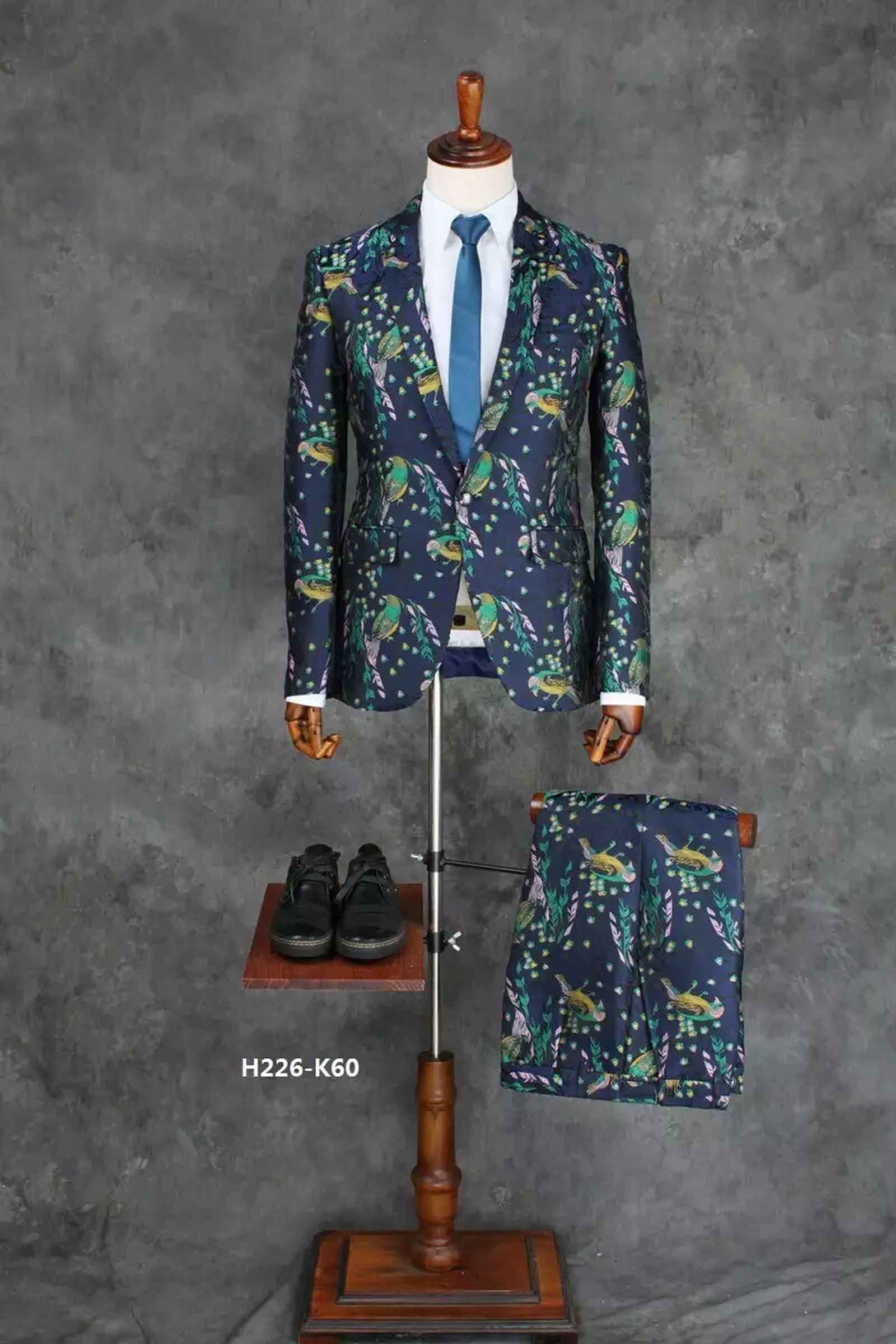 男士西服,西裝禮服,男士西裝,西服推薦,西服訂製,西服出租,西裝價格,西裝推薦